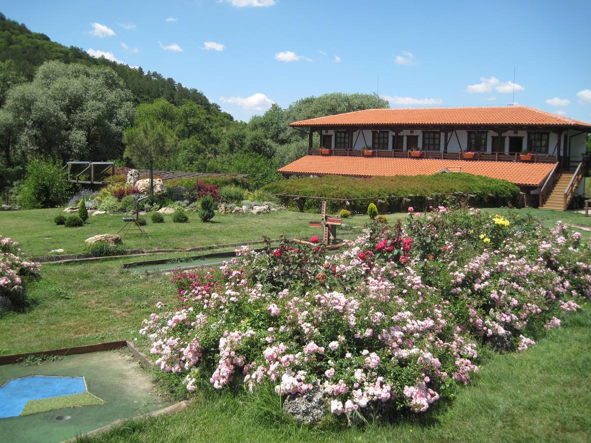 Hotel Complex Barite Chernevo Esterno foto