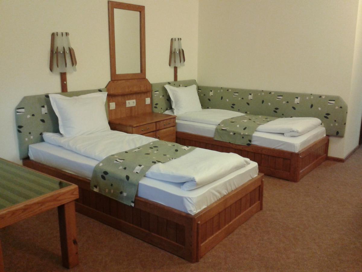 Hotel Complex Barite Chernevo Esterno foto